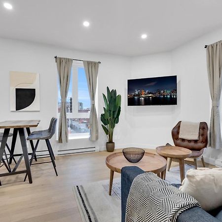 Deluxe Suites Downtown Монреаль Экстерьер фото