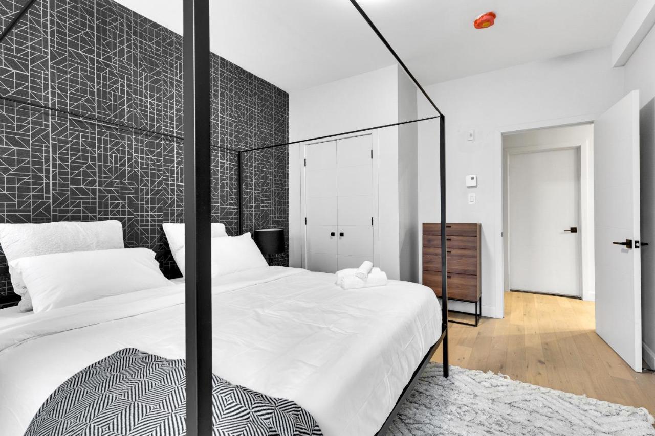 Deluxe Suites Downtown Монреаль Экстерьер фото